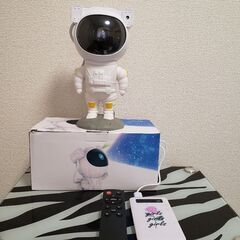 先着優先❗宇宙飛行士星空ライト❗ほぼ未使用美品です。ロボットプラネタリウム❗の画像