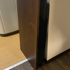 折りたたみテーブルの画像