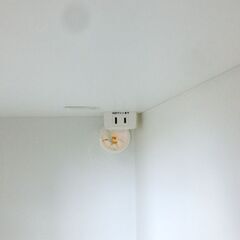 キャスター付き ミドルレンジ台 炊飯台 幅84cm ホワイト レンジボード 食器棚 レンジラック キッチンラック キッチンカウンター キッチン収納 札幌 西区 西野店の画像