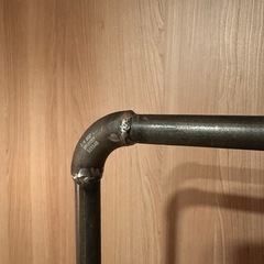 アイアンハンガーラック 衣類収納の画像