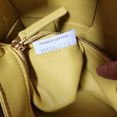 正規品 クラシック ボッテガ・ヴェネタ カセットバッグ クロスバッグの画像