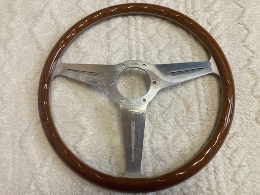 NARDI クラシックウッドステアリングハンドル