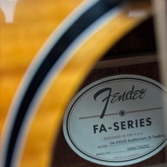 Fender エレキアコースティックギターの画像