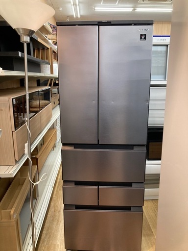 [トレジャーファクトリー大宮店] SHARP 6ドア冷蔵庫
をご紹介します！