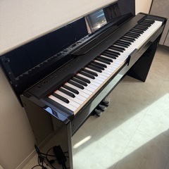 ピアノの画像