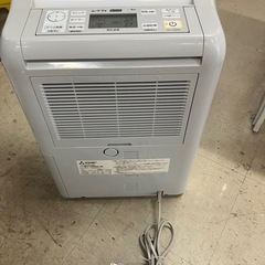 ロ 2511-741 三菱 衣類乾燥除湿機 MX-120MX-W 2017年製 通電確認済み 中古の画像