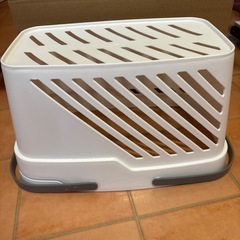 新品　カゴの画像