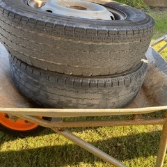 軽自動車タイヤの画像