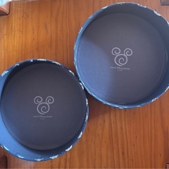 東京ディズニー リゾート　ミッキーマウス 円形　収納　空箱　お菓子箱の画像