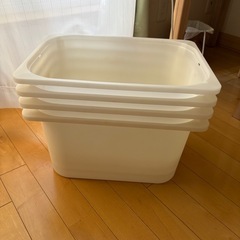 IKEAトロファスト　　白4個セット
の画像