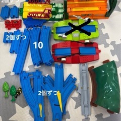 ♪説明必読　プラレールと図鑑セットの画像