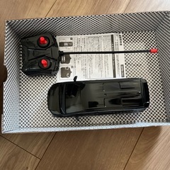 TOYOTA　アルファード黒　ラジコンの画像