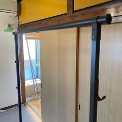 マッド調ブラックハンガーラック　モダンな部屋に合います♪の画像