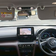 トヨタ　ヤリスクロス　ハイブリッドZ　車検2年取り直し　ディスプレイオーディオ　　Bluetooth　パノラマモニター　LEDヘッドライトの画像