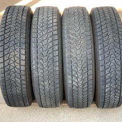 175/80-16ジムニースタッドレスタイヤセットの画像