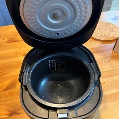 ３合炊き炊飯器の画像