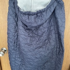 エルゴベビー OMNI 360  +  ユニクロ ライトウォームブランケットの画像