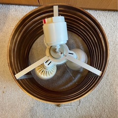 シーリングライト（木製シェード）の画像