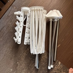 ３段洗濯物干しの画像