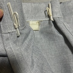 カーテン　ライトグレーラメ入り２枚遮光の画像