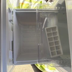 SHARP 冷蔵庫
の画像