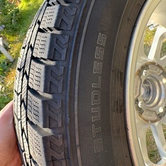 スタッドレスタイヤの画像