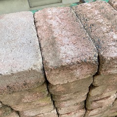 　　　　　レンガ売りますの画像