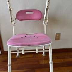 介護折り畳み椅子の画像