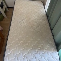 大阪市内シングルベッド【マットレス付き】の画像