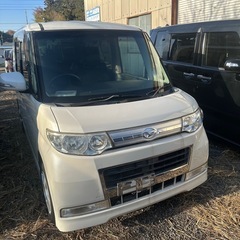 ダイハツタントカスタムパールの画像