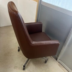 キャスター付きイス　チェアー　の画像