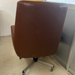 キャスター付きイス　チェアー　の画像