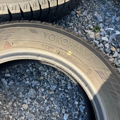 ヨコハマ スタッドレスタイヤ 155/65r14 2020年製 の画像