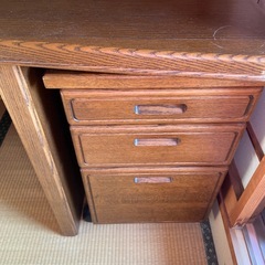 起立木工レッドーオークデスクの画像