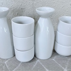 🍶✨日本酒用酒器セット＊徳利2本＋お猪口6個🐉青い蛇の目模様入り♥晩酌・おうち居酒屋・食器コレクションに最適🌸透明度チェックもできる利き酒仕様♡まとめて200円 岡山市中区円山直接手渡し💛の画像