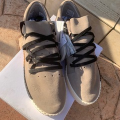 アディダス　アレキサンダーワンコラボスニーカーの画像