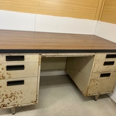 オフィス机　作業台　学習机
の画像