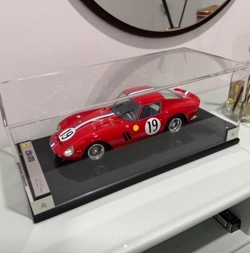 アマルガム フェラーリ 250 GTO 1:18 スケールモデル (Amalgam Ferrari 250 GTO)