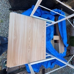 キッチン収納棚の画像