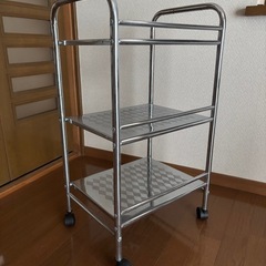 スチール製 キッチンワゴンの画像