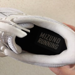 ミズノ MIZUNO WAVE RIDER 28 ランニングシューズの画像