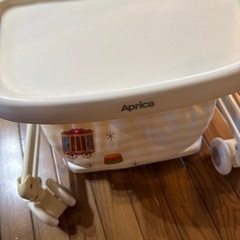 APRICA　ベビーベッド　の画像