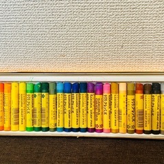 差し上げます。文具セット＆サクラクレパスの画像