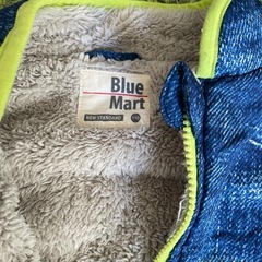 キッズ　アウター　ベストの画像