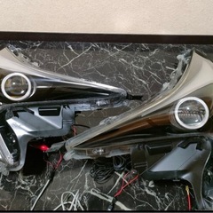 50プリウスカスタムヘッドライトの画像