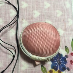 ◆イアホン◆ケース付き　代理出品の画像