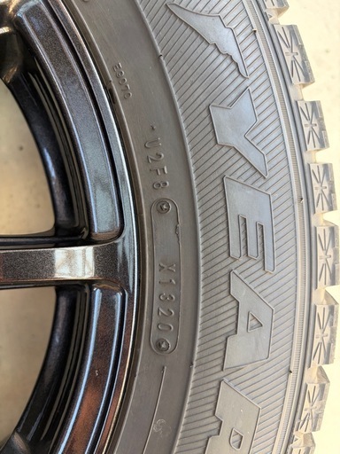 値下げ‼️195/65/R16グッドイヤーアイスナビ6スタッドレスタイヤ4本＋ロクサーニスポーツアルミホイール4本セット ロッキー・ ライズなど