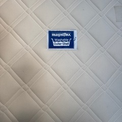 マットレス シングル Magniflexの画像