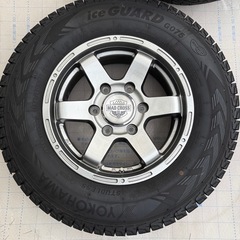 ハイエース　スタッドレス　 ヨコハマ　198/80R15 4本セット　タイヤ　ホイール　の画像