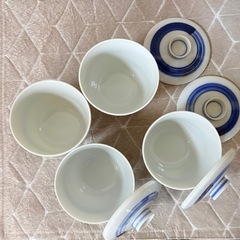 🌈✨【美品】青白磁＊上品な蓋付き和食器４点セット🍃茶碗蒸し・湯呑み・デザートに万能♥おもてなしにも普段使いにも大活躍🎐ほっこり和の食卓づくりにぴったり♪直接お渡し🇯🇵岡山市中区円山✨の画像